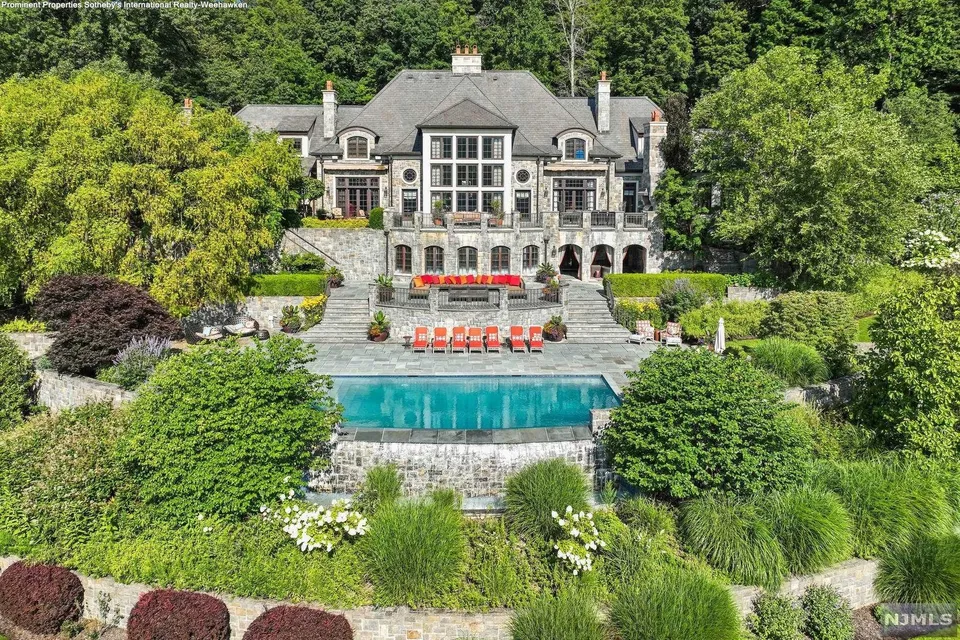 For $22.5 Million, This MahwahEquestrian Estate Is What Dreams Are Made Of