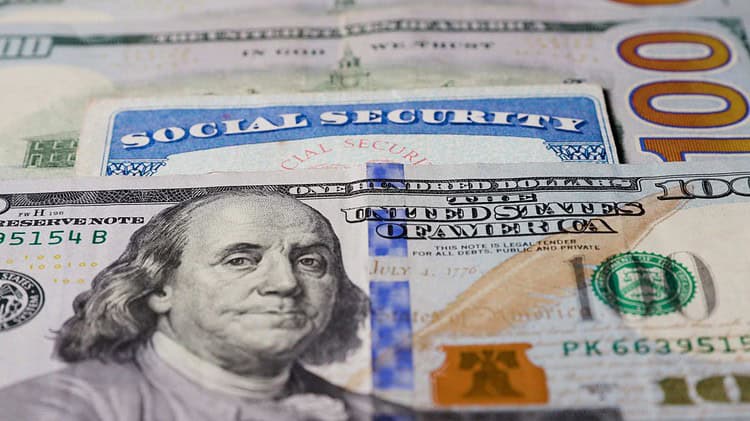 Could You Be One of the Few Americans to Claim Social Security’s $5,108 Monthly Jackpot in 2025?