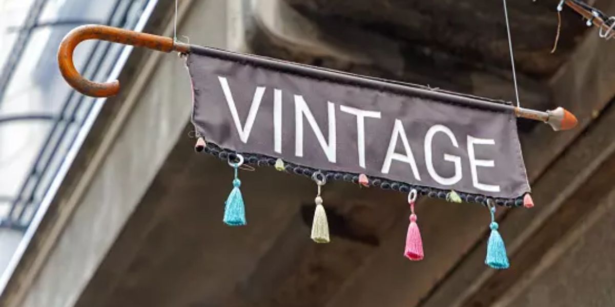 Hidden in Plain Sight—Illinois Man Stumbles Upon $5 Thrift Store Find Worth Wayyyy More!