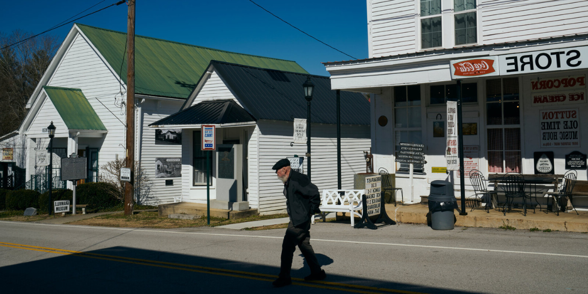 5 Tennessee Towns People Are Abandoning Faster Than Ever