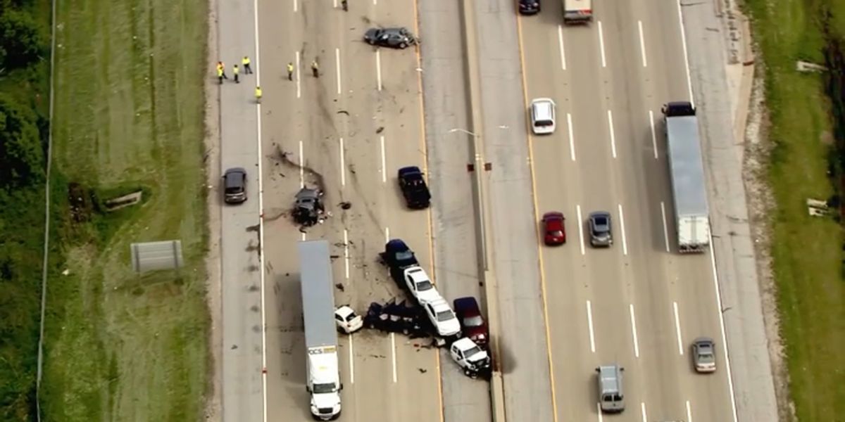 Eight Vehicles Involved in Back-to-back Crashes on I-294 Near 47th Street, Causing Major Slowdowns