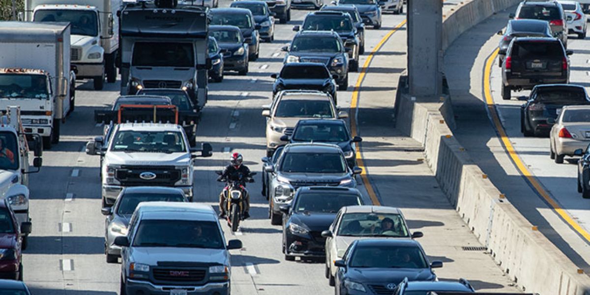 Is lane splitting legal in Delaware in 2025 Understanding the Rules and Risks