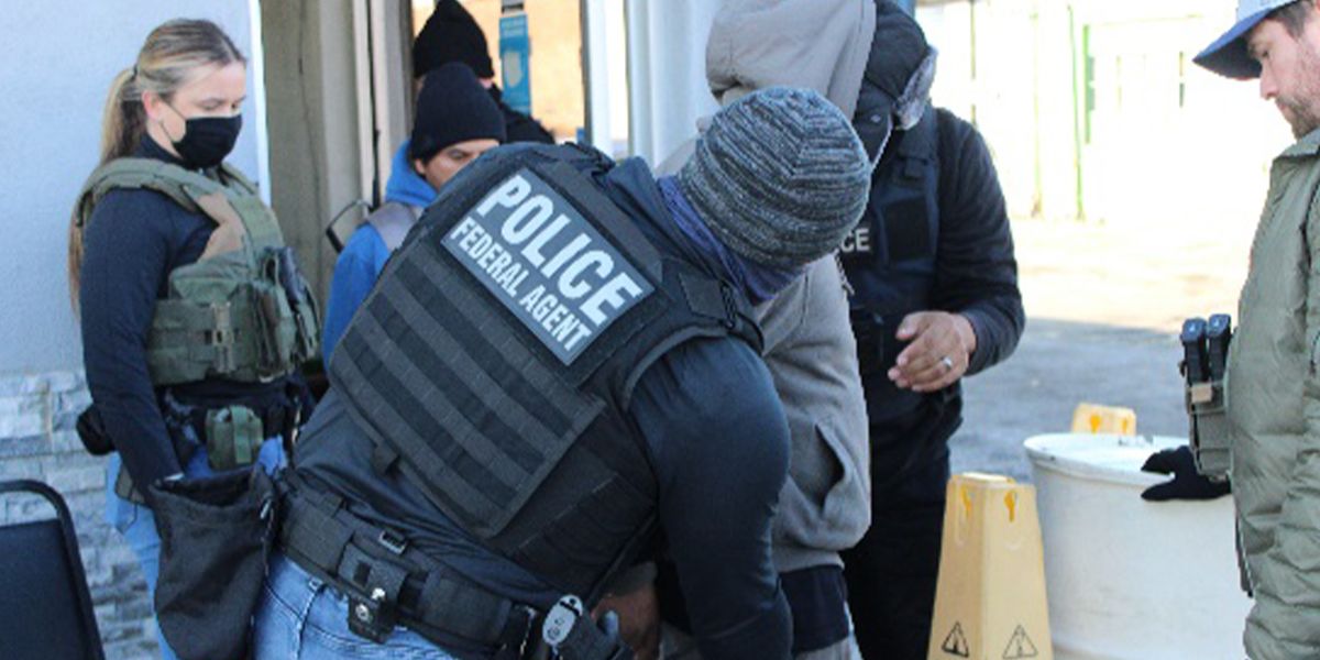 Massive ICE Crackdown in Texas Nearly 650 Illegal Aliens Arrested, Many with Criminal Histories