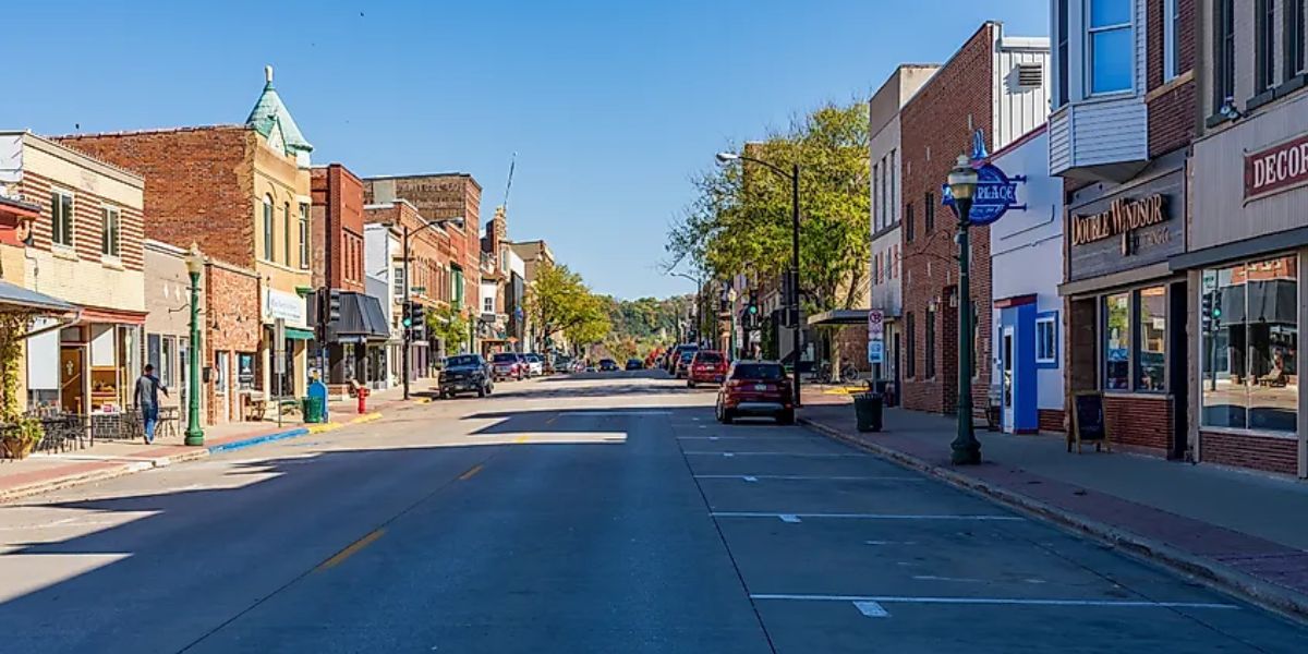 Retire in Iowa These Towns Offer Peace, Community, and Everything You Need