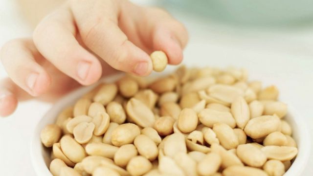 Peanut Recall in Two States Prompted by Customer's Severe Allergic Reaction, FDA Alerts