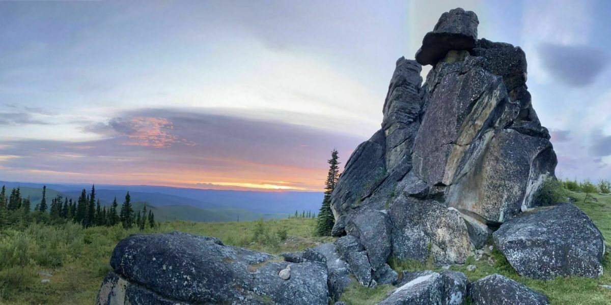 Alaska's Most Extraordinary Rock Formations 6 Places with Awe-Inspiring Rock Pieces (1)