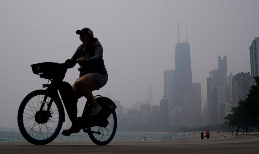 Chicago Extends Air Quality Alert through Saturday as Smoke and Hazy Skies Persist