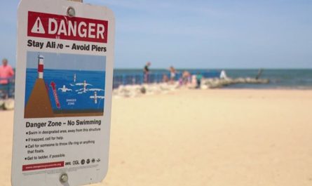 High Swim Risk Alert Issued for Southeast Lake Michigan Beaches