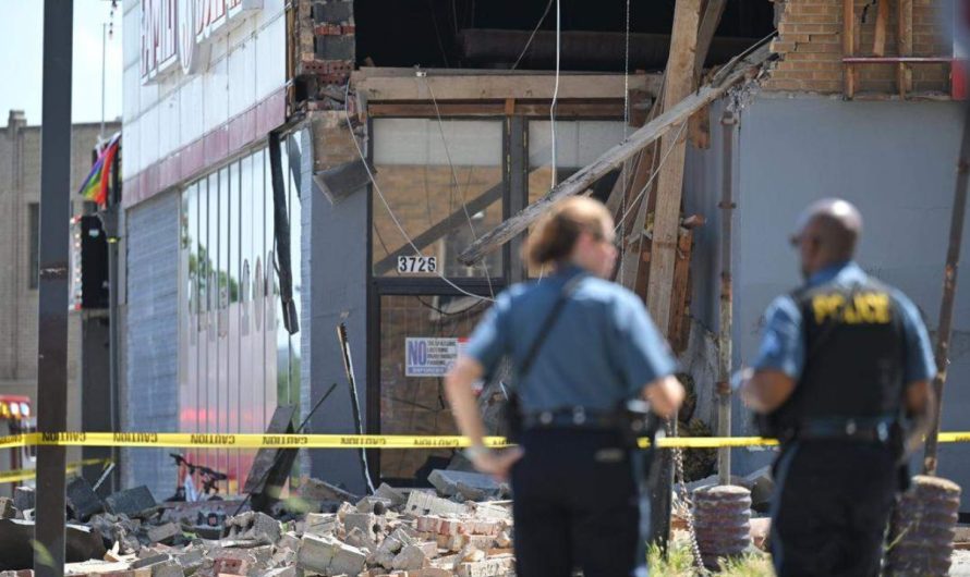 Kansas City Woman Sues Family Dollar after Roof Collapse Leaves Her Crushed and Another Dead