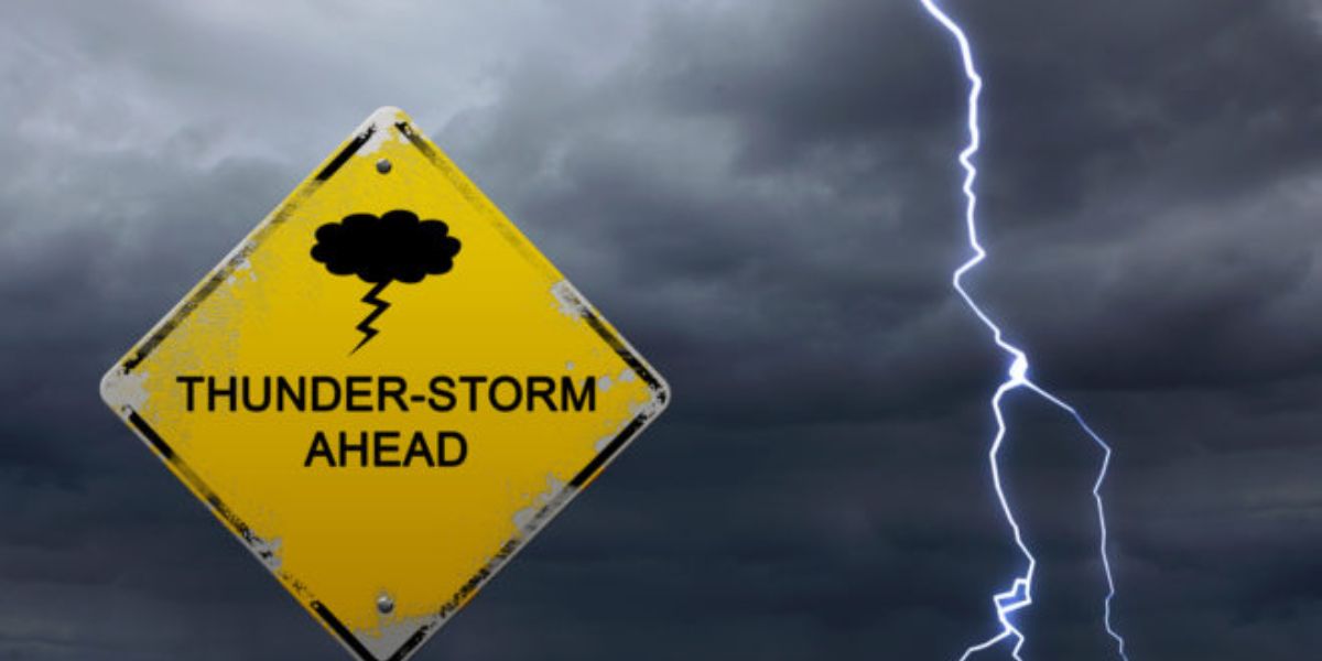 Scattered Storms Bring Heavy Rain, Lightning Risk to Eastern Iowa and Northwest Illinois
