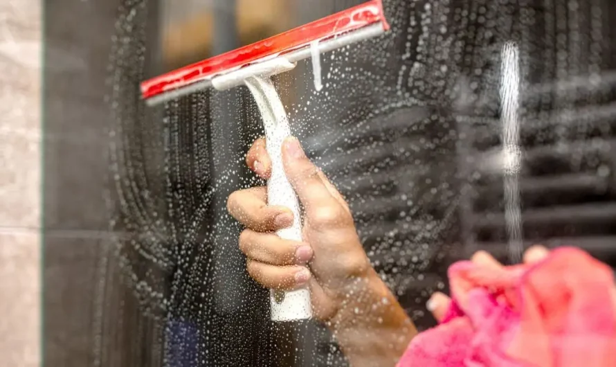 Clean Smarter, Not Longer: 7 Bathroom Tips from Cleaning Pros