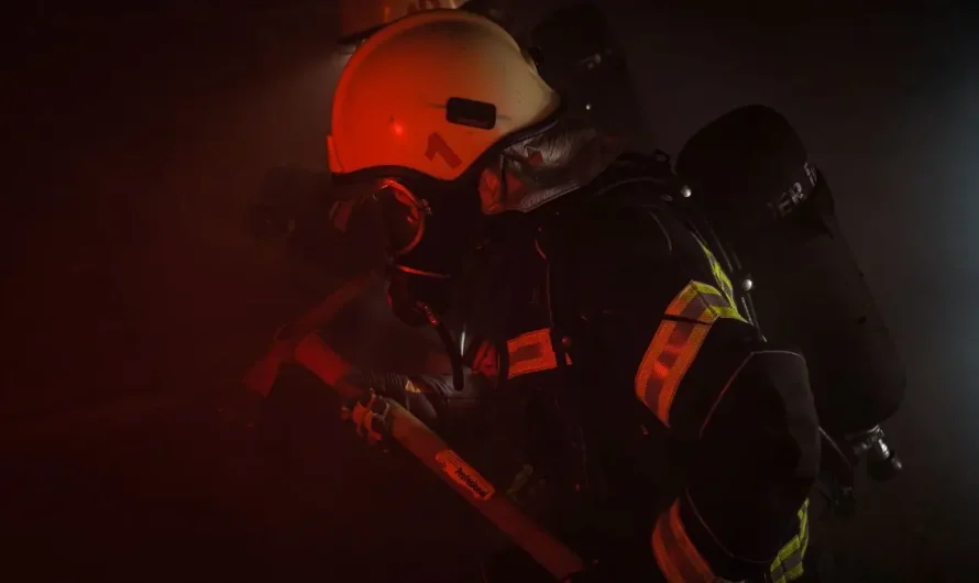 Kaisertown House Fire Leaves Buffalo Man Injured