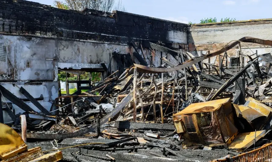 Urbana Blaze Destroys Two Mobile Homes, Everyone Escapes Safely