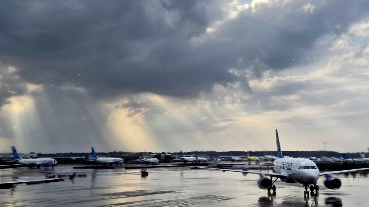 Hundreds of Flights Delayed at Orlando International Airport as Winter Storm Disrupts Holiday Travel