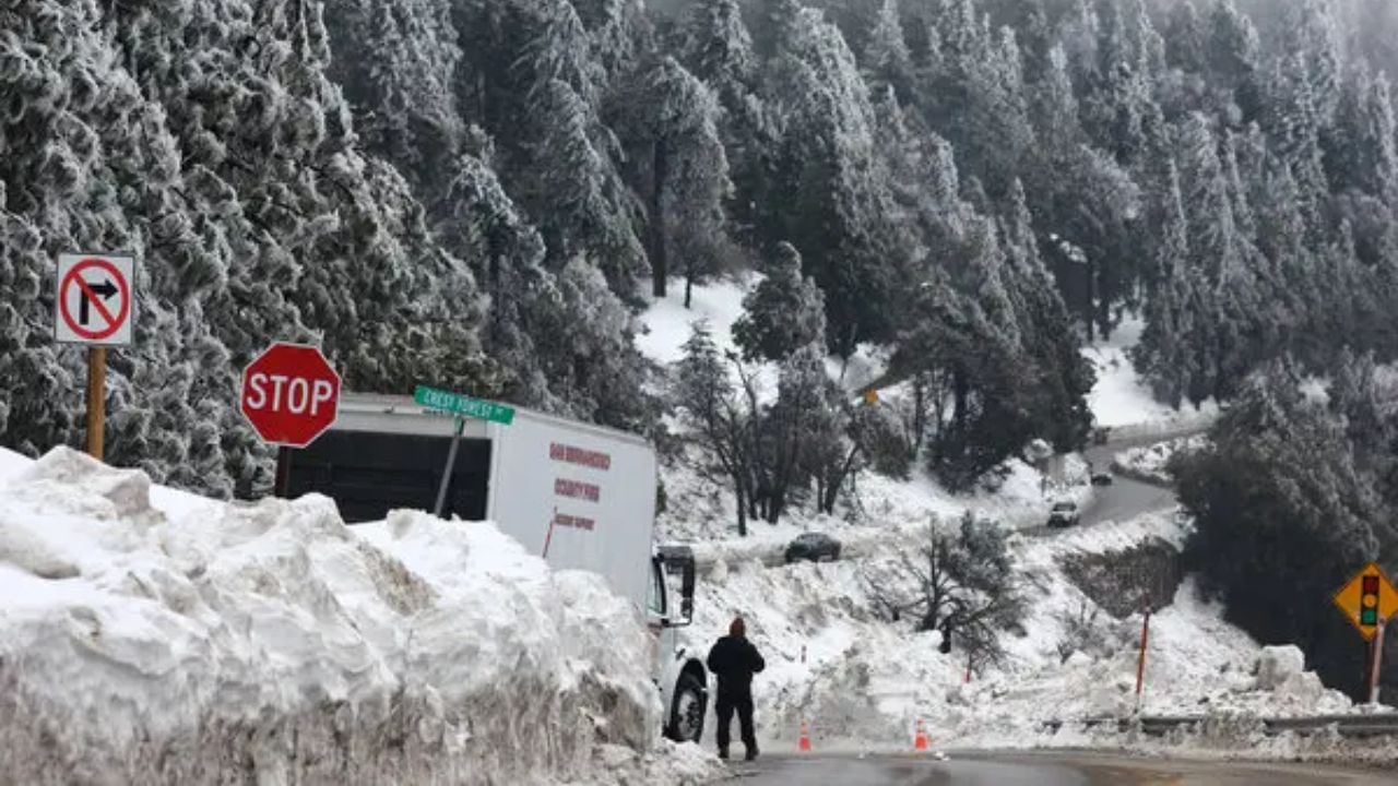 Southern California Faces Another Wet Weekend as Storm System Moves In